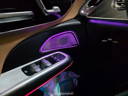 벤츠 2026 E200 E클래스 부메스터 + 미드레인지 엠비언트 패키지 W214.