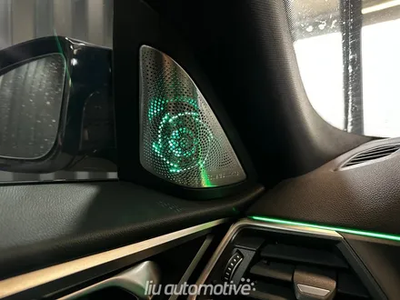 BMW i4 엠비언트 풀패키지 (업다운 + 회오리 + 도어라인 + 스피커). / 서울 서초