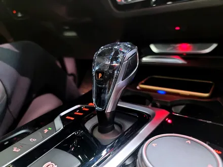 BMW G02 X4 크리스탈 기어노브 스타트 시동버튼 세트. 화려하고 고급스러운 분위기 장착.