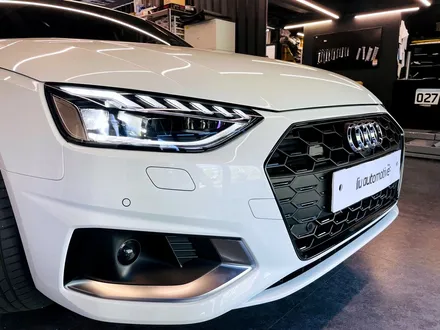아우디 2021 신형 A4 S4 그릴. 임팩트 있는 신형 S4 그릴.