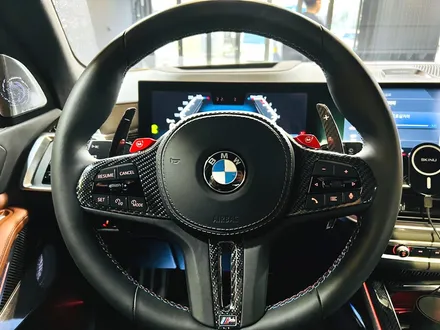 BMW X7 LCI 페이스리프트 카본핸들+M1M2버튼+패들시프트 카본패키지.