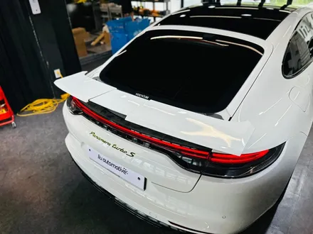 포르쉐 971 파나메라 터보 전동 스포일러 시공 작업 971 MK2.