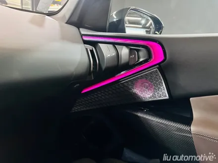 BMW X3 G45 신형 엠비언트 스피커 확장 패키지.