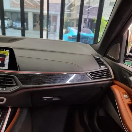 [은평랩핑] BMW X7 40D 3M 무광[매트] 블랙 실내랩핑 / 고양시 덕양구 신원동
