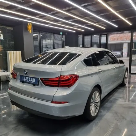 [연신내랩핑] BMW 5GT F07 에이버리 유광 블랙 카본 실내 부분랩핑 / 고양시 덕양구 신원동