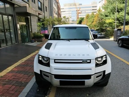 랜드로버 디펜더 솔라가드 HP 새턴 썬팅 재시공 합리적인 가격 으로 완료했네요