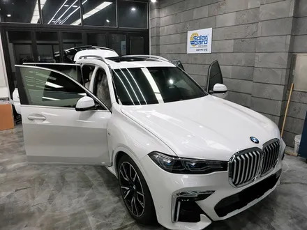 수원 신차패키지 BMW X7 솔라가드 새턴 시공 후기