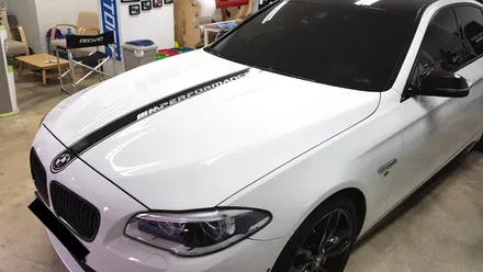 BMW F10 5시리즈 본넷데칼+스플리터랩핑[수원랩핑+동탄랩핑+진팩토리+BMW5시리즈+F10스플리터랩핑+BMW스플리터+BMW포인트랩핑] / 화성 동탄