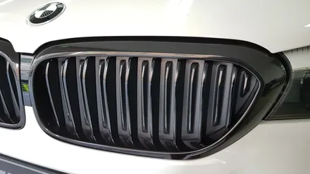 BMW G30 5시리즈 크롬몰딩랩핑[#화성랩핑#동탄랩핑#수원랩핑#진팩토리#BMW랩핑#크롬몰딩랩핑#크롬죽이기#BMW사이드데칼#BMW그릴랩핑] / 화성 동탄