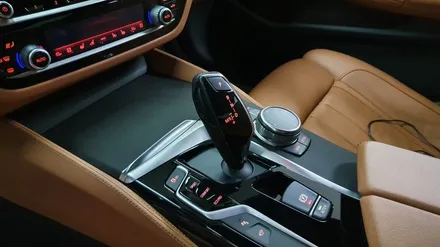 BMW G30 5시리즈 실내매트릭스랩핑[#화성랩핑#동탄랩핑#수원랩핑#진팩토리#BMW실내랩핑#G30실내랩핑#5시리즈실내랩핑] / 화성 동탄