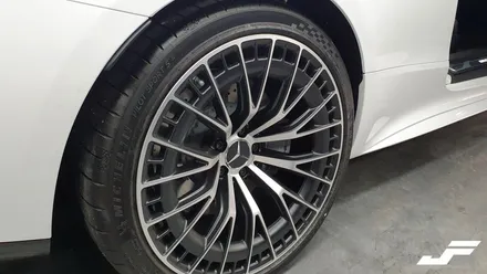 벤츠 CLE 53 AMG 카브리올레 실내 하이그로시 랩핑[#동탄랩핑 #수원랩핑#오산랩핑#진팩토리#벤츠동탄 #벤츠실내랩핑#벤츠CLE랩핑 #CLE53AMG #수원벤츠] / 화성 동탄
