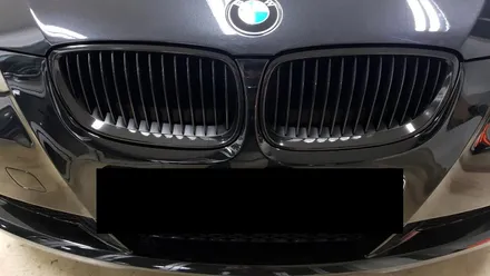 BMW E93 328i 컨버터블 그릴랩핑+광각미러교체+엠블럼포인트[수원랩핑+동탄랩핑+진팩토리+BMWE93 328i +광각미러교체+그릴랩핑+엠블럼포인트] / 화성 동탄