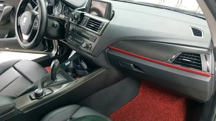 BMW 118D실내카본랩핑[수원랩핑+동탄랩핑+진팩토리+1시리즈실네+118D실내랩핑+실내카본랩핑+BMW실내랩핑] / 화성 동탄