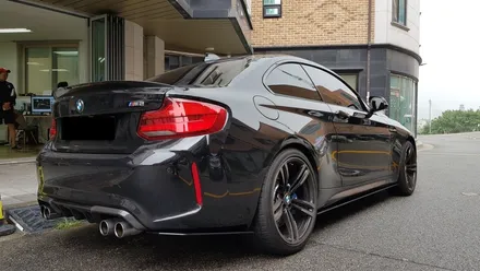 BMW F87 M2 커스텀 에어로파스 장착[#화성랩핑#동탄랩핑#수원랩핑#진팩토리#F87M2#M2바디킷#M2에어로파츠#M2프론트립#M2사이드립] / 화성 동탄