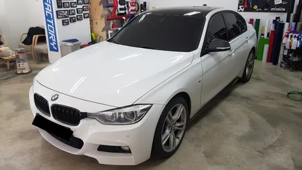 BMW F30 3시리즈 루프스킨+그릴보강바랩핑[수원랩핑+동탄랩핑+진팩토리+BMW3시리즈+F30루프스킨+BMW루프스킨+보강바랩핑] / 화성 동탄