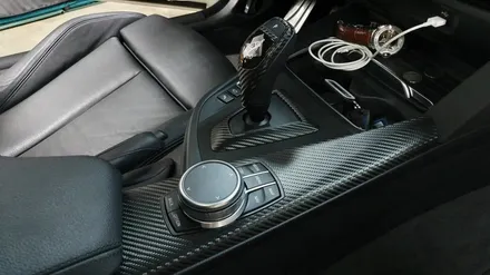 BMW F32 4시리즈 실내카본랩핑+포인트랩핑+사이드데칼[#화성랩핑#동탄랩핑#수원랩핑#진팩토리#BMW사이드데칼 #F32사이드데칼#4시리즈#BMW실내랩핑#3색데칼#포인트랩핑] / 화성 동탄