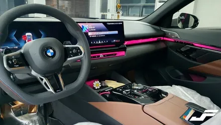BMW G60 5시리즈 실내 매트릭스 랩핑 [ #화성랩핑#오산랩핑#동탄랩핑 #진팩토리 #동탄BMW #수원BMW랩핑 #실내랩핑] / 화성 동탄