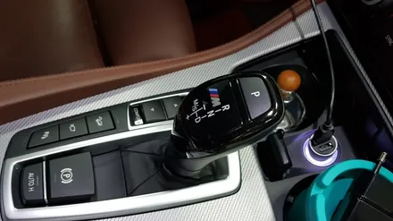 BMW F10 5시리즈 본넷데칼+스플리터랩핑[수원랩핑+동탄랩핑+진팩토리+BMW5시리즈+F10스플리터랩핑+BMW스플리터+BMW포인트랩핑] / 화성 동탄