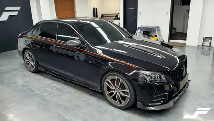 벤츠 E53AMG 크롬딜리트랩핑+커스텀라인데칼[#화성랩핑#오산랩핑#동탄랩핑#수원랩핑#진팩토리#E클래스크롬죽이기#E클래스포인트랩핑] / 화성 남여울