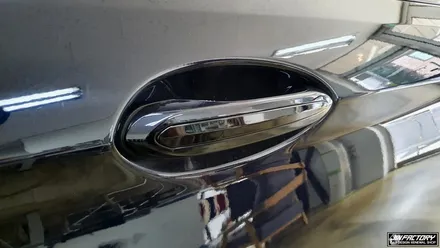 BMW F10 5시리즈 유리몰딩랩핑+그리랩핑[#화성랩핑#동탄랩핑#수원랩핑#진팩토리#SOTT카본#크롬죽이기] / 화성 남여울