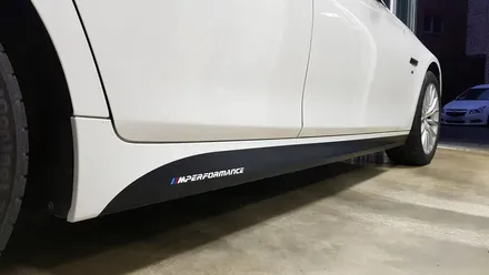 BMW 5시리즈 스플리터+사이드데칼+사이드미러랩핑[수원랩핑+동탄랩핑+진팩토리+BMW5시리즈랩핑+F10사이드데칼+F10사이드미러랩핑+F10스플리터랩핑] / 화성 동탄