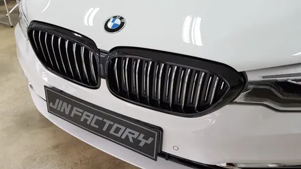 BMW G30 5시리즈 실내랩핑+그릴랩핑+사이드미러랩핑[#화성랩핑#동탄랩핑#수원랩핑#진팩토리#BMW실내랩핑#G30실내랩핑#실내카본랩핑#BMW사이드미러랩핑#포인트랩핑#그릴랩핑] / 화성 동탄