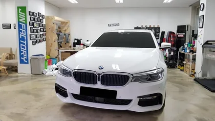 BMW G30 5시리즈 루프스킨+사이드미러+M퍼포먼스데칼+그릴랩핑]수원랩핑+동탄랩핑+진팩토리+BMW5시리즈+BMW520D+G30루프스킨+G30그릴랩핑+G30사이드미러랩핑+M퍼포먼스 / 화성 동탄