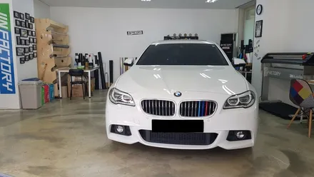 BMW F10 520D 사이드미러 랩핑[수원랩핑+동탄랩핑+진팩토리+BMWF10+5시리즈사이드미러+520D랩핑+사이드미러카본랩핑] / 화성 동탄