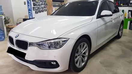 BMW F30 3시리즈 실내 카본랩핑 [수원랩핑+동탄랩핑+진팩토리+BMW실내랩핑+F30실내랩핑+3시리즈실내랩핑+320D실내랩핑] / 화성 동탄