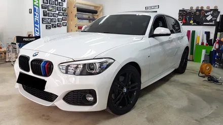 BMW 118D M퍼포먼스스타일 사이드데칼[수원랩핑+동탄랩핑+진팩토리+BMW1시리즈+118D사이드데칼+BMW사이드데칼+M퍼포먼스스타일데칼] / 화성 동탄