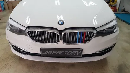 BMW G30 5시리즈 크롬몰딩랩핑[#화성랩핑#동탄랩핑#수원랩핑#진팩토리#BMW랩핑#크롬몰딩랩핑#크롬죽이기#BMW사이드데칼#BMW그릴랩핑] / 화성 동탄