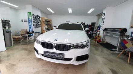 BMW G30 5시리즈 실내랩핑[#화성랩핑#동탄랩핑#수원랩핑#진팩토리#BMW실내랩핑#G30실내랩핑#5시리즈실내랩핑] / 화성 동탄