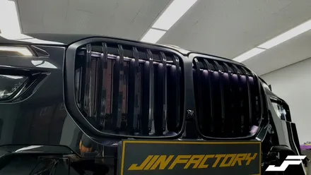 BMW X7LCI 크롬딜리트+정품그릴교체[#화성랩핑#오산랩핑#동탄랩핑#진팩토리#BMWX7#X7크롬딜리트#BMW크롬딜리트#BMW그릴교체#크롬죽이기] / 화성 남여울