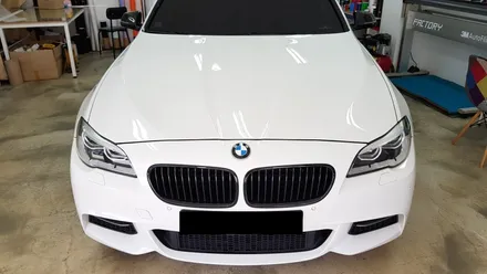 BMW F10 5시리즈 본넷데칼+스플리터랩핑[수원랩핑+동탄랩핑+진팩토리+BMW5시리즈+F10스플리터랩핑+BMW스플리터+BMW포인트랩핑] / 화성 동탄