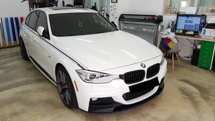 BMW F30 M팩라인사이드데칼[#화성랩핑#동탄랩핑#수원랩핑#진팩토리#BMW데칼#F30사이드데칼#M팩데칼라인#포인트랩핑] / 화성 동탄