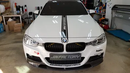 BMW F30 3시리즈 본넷포인트데칼[#화성랩핑#동탄랩핑#수원랩핑#진팩토리#F30데칼#BMW본넷데칼#BMW포인트데칼#3시리즈데칼] / 화성 동탄