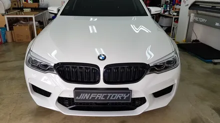 BMW G30 5시리즈 유리몰딩랩핑+루프스킨[#화성랩핑#동탄랩핑#진팩토리#수원랩핑#BMWG30#5시리즈#크롬죽이기#G30루프스킨] / 화성 동탄