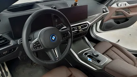 BMW i4 실내카본랩핑 [#화성랩핑#오산랩핑#동탄랩핑#실내랩핑#수원랩핑#진팩토리#bmw실내랩핑#bmw3시리즈실내랩핑#bmwi4실내랩핑#실내카본랩핑] / 화성 동탄