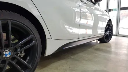 BMW 118D M퍼포먼스스타일 사이드데칼[수원랩핑+동탄랩핑+진팩토리+BMW1시리즈+118D사이드데칼+BMW사이드데칼+M퍼포먼스스타일데칼] / 화성 동탄