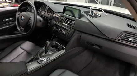 BMW F30 328i 실내랩핑+컵홀더 무드등[수원랩핑+동탄랩핑+진팩토리+BMWF30+F30실내랩핑+BMW실내랩핑+BMW무드등+F30실내카본랩핑] / 화성 동탄