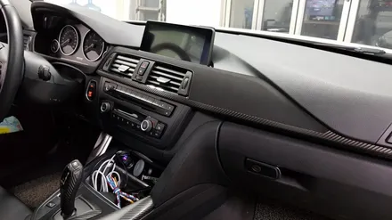 BMW F30 3시리즈 실내랩핑[ / 화성 동탄