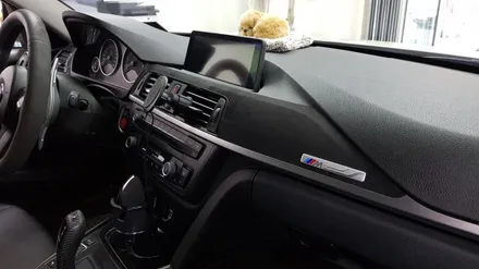 BMW F30 3시리즈 실내 스웨이드랩핑+포인트도색[#화성랩핑#동탄랩핑#수원랩핑#진팩토리#F30실내랩핑#실내랩핑#포인트랩핑#BMW실내랩핑#뿌리는랩핑] / 화성 동탄