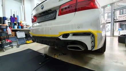 BMW G30 5시리즈 디퓨져랩핑+M퍼포먼스스타일 사이드데칼[#화성랩핑#동탄랩핑#수원랩핑#진팩토리#BMW사이드데칼#G30사이드데칼#디퓨져랩핑] / 화성 동탄
