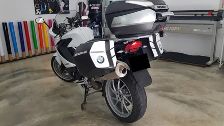 BMW F800-GT 사이드박스데칼[수원랩핑+동탄랩핑+진팩토리+BMWF800GT+바이크데칼+BMW바이크+사이드박스] / 화성 동탄