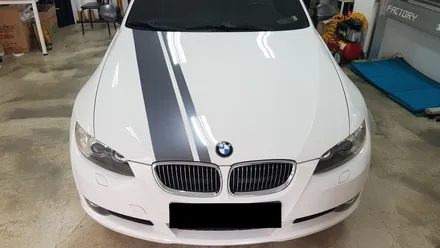 BMW 328i 컨버터블 본넷 포인트데칼[수원랩핑+동탄랩핑+진팩토리+bmw328i컨버터블+BMW포인트데칼+본넷데칼] / 화성 동탄