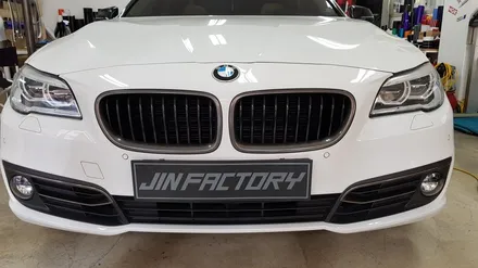 BMW F10 크롬몰딩랩핑 [#화성랩핑#동탄랩핑#수원랩핑#진팩토리#BMW크롬랩핑#크롬죽이기#크롤롬딩랩핑] / 화성 동탄