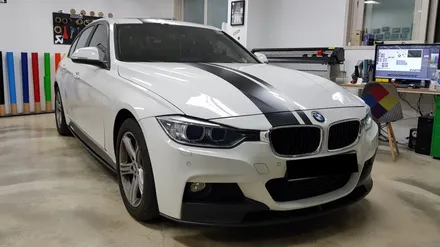 BMW F30 320D M퍼포먼스라인데칼+M퍼포먼스사이드데칼[수원랩핑+동탄랩핑+진팩토리+F30사이드데칼+M퍼포먼스데칼+BMW데칼] / 화성 동탄