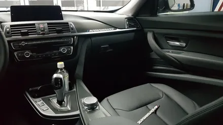 BMW 3GT 실내랩핑+M퍼포먼스스타일 사이드데칼[수원랩핑+동탄랩핑+진팩토리+BMW3GT+3시리즈+3시리즈실내랩핑+M퍼포먼스데칼] / 화성 동탄