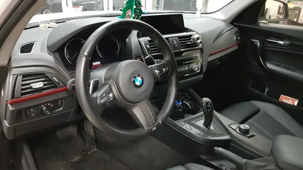 BMW 118D 실내 매트릭스 랩핑[#수원랩핑#동탄랩핑#진팩토리#화성랩핑#BMW실내랩핑#1시리즈실내랩핑#118D실내랩핑] / 화성 동탄