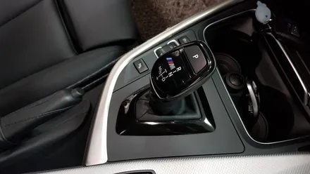 BMW F30 3시리즈 본넷 포인트데칼+기어봉랩핑[수원랩핑+동탄랩핑+진팩토리+F30데칼+M퍼포먼스스타일데칼+본넷데칼+BMW본넷라인+포인트데칼+F30기어봉랩핑] / 화성 동탄
